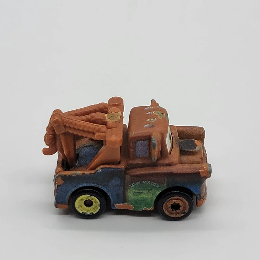 Disney Pixar‎ Cars Mini Racers Diecast 1:87 Tow Mater Tow Truck 2016